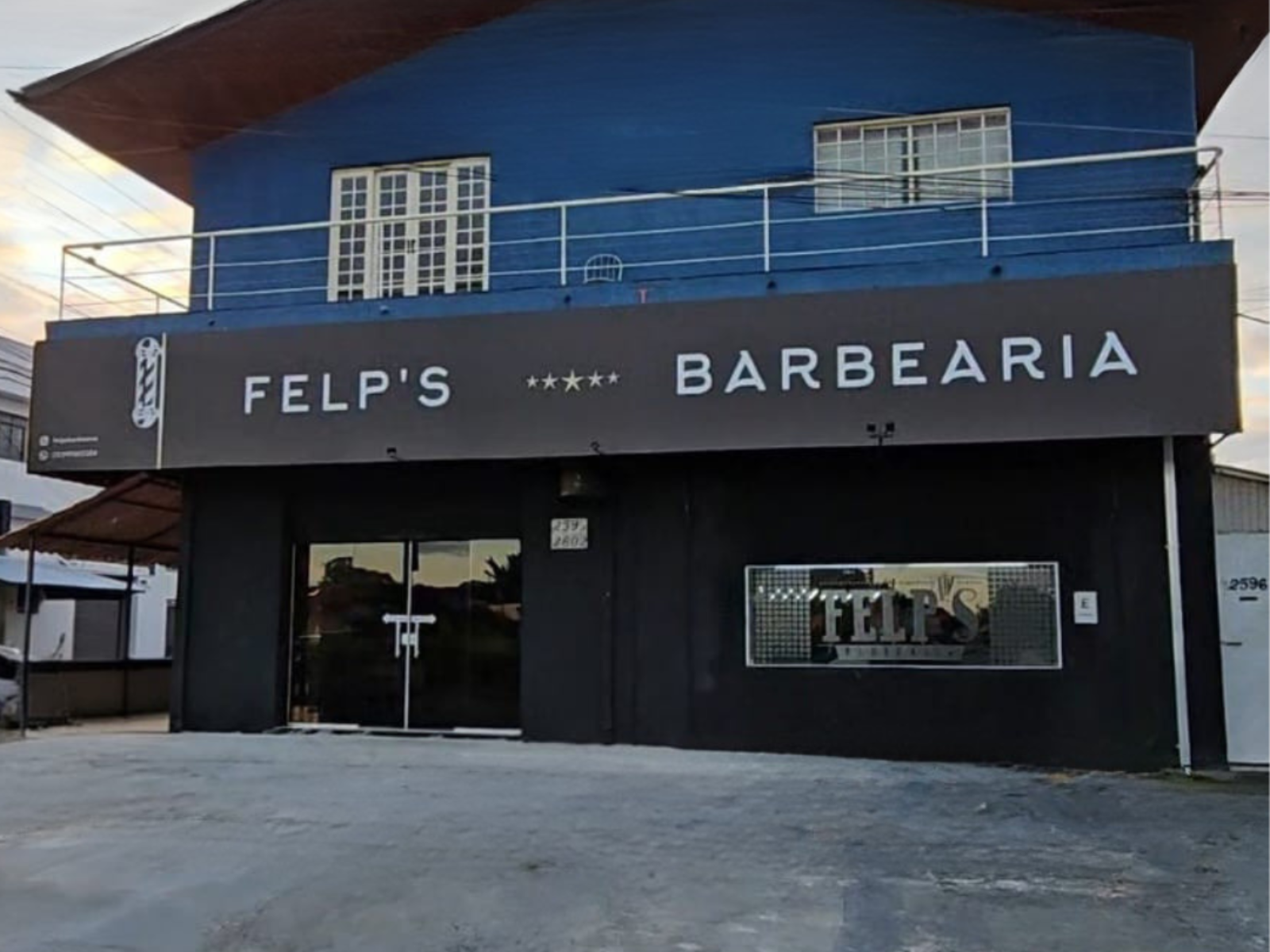 Fachada da Felps — Parque Industrial em São José dos Campos